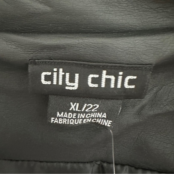 City Chic Black Faux Leather Royalty Double Breasted Blazer Size XL 22 NWT Edgy - Picture 4 of 13